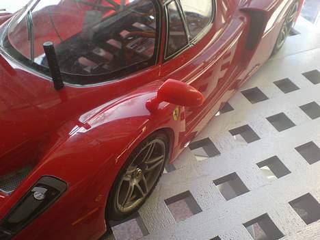 Bil Tamiya Ferrari Enzo TT-01 billede 8