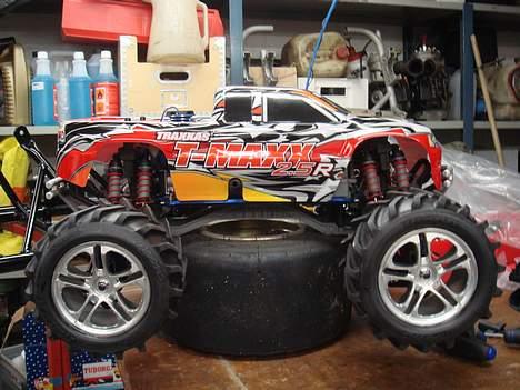 Bil Traxxas T-MAXX 2,5 R  billede 7
