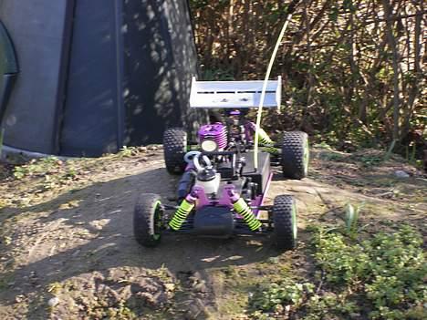 Buggy atomic warhead - på bakken. billede 4