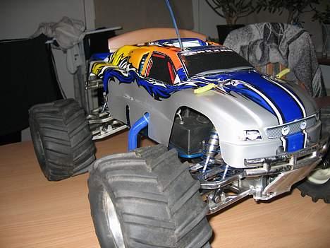Truck T-Maxx 4,6 **SOLGT** billede 3