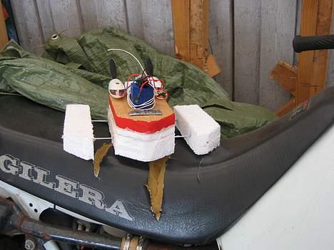 Båd Hjemmelavet båd billede 1