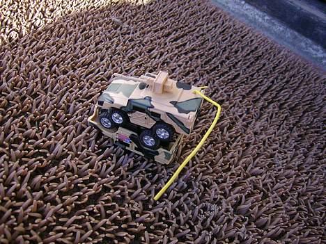 Militær Micro Humvee Krigsbil - Ja. hva´ ska´ man sige. de må da også hygge sig. billede 14