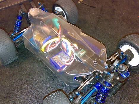 Buggy Team Associated RC18BFT billede 6