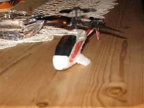 Helikopter mini picooz billede 3