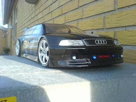 Bil Audi A4 Avant HBX NYE PIC billede 1