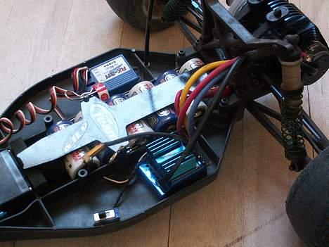 Truck Associated FactoryTeam T4 - lidt ind mad.. billede 11