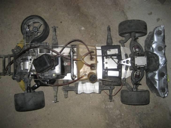 Lastbiler fg MB 1834--SOLGT-- billede 1