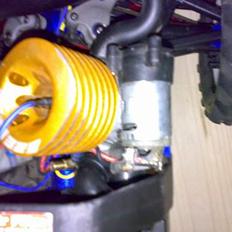 Off-Roader Traxxas Revo SOLGT