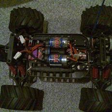 Off-Roader Traxxas E-maxx