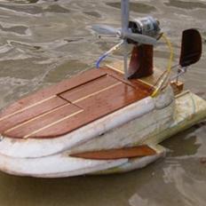 Båd ¤´¯`·.¸Airboat¸.·´¯`¤