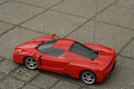 Bil Ferrari ENZO 1:10 SOLGT billede 3