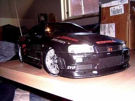 Bil Nissan Skyline GT R34 - uha :D ond vinkel :D billede 3