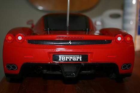 Bil Ferrari ENZO 1:10 SOLGT - Lækker Røv billede 13