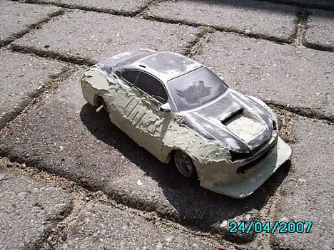 Bil Nissan Silvia - Der mangler stadig rigtig meget slibe og spartelarbejde ! billede 15