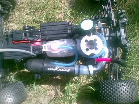 Bil CEN MG10 - Moter CloseUp billede 4