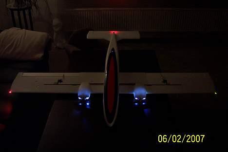Fly Funliner (Solgt) - lys billede 8