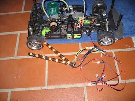 Bil CEN CT4-S Porche 911 GT3 - Her er så de klargjorte dioder. billede 16