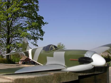 Fly Spitfire MK XIV billede 8