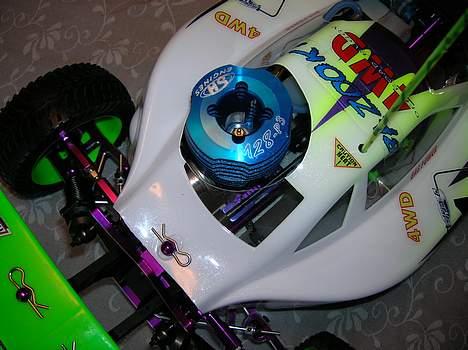 Buggy Hispeed Bazooka Pro - SH .28 motoren. Den larmer meget :-) billede 8