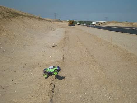 Truck tyrannosaurus (SOLGT) billede 9