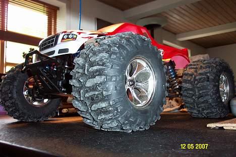 Truck Team Losi LST - LRP z.28r billede 1