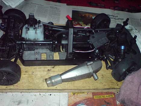 Bil Kyosho Fazer Opel Astra - Så blev motoren taget ud. billede 14