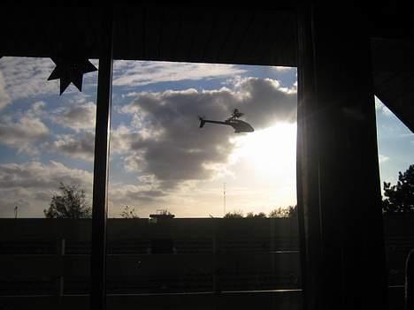 Helikopter PiccoZ - Picco´en i luften, op mod solen :) billede 8