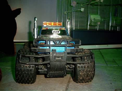 Bil mad bull - forfra men gitter og det hele  billede 2