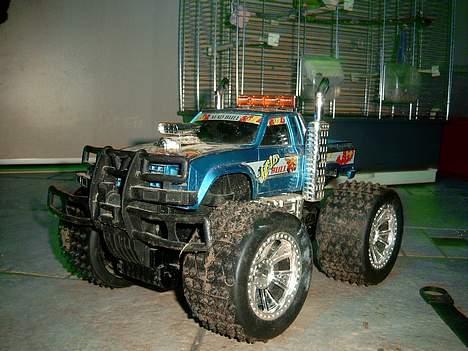 Bil mad bull - fra siden :) fezen ik? billede 3