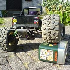 Off-Roader HPI Savage 25 Truckzilla