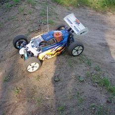Buggy kyosho inferno MP.7,5 