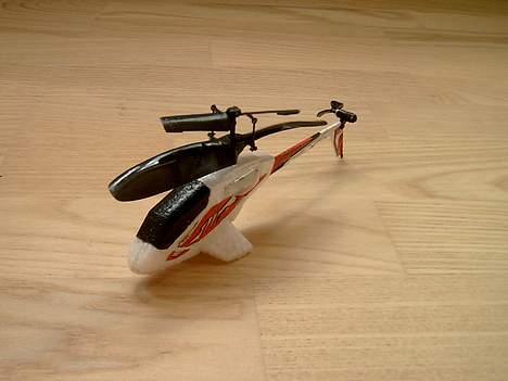 Helikopter PicooZ billede 1