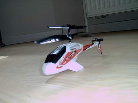 Helikopter PicooZ billede 2