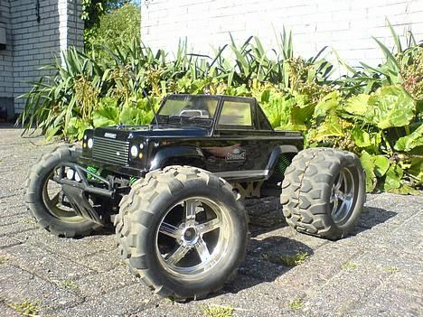 Off-Roader HPI Savage 25 Truckzilla - Flot bil ikke? billede 1