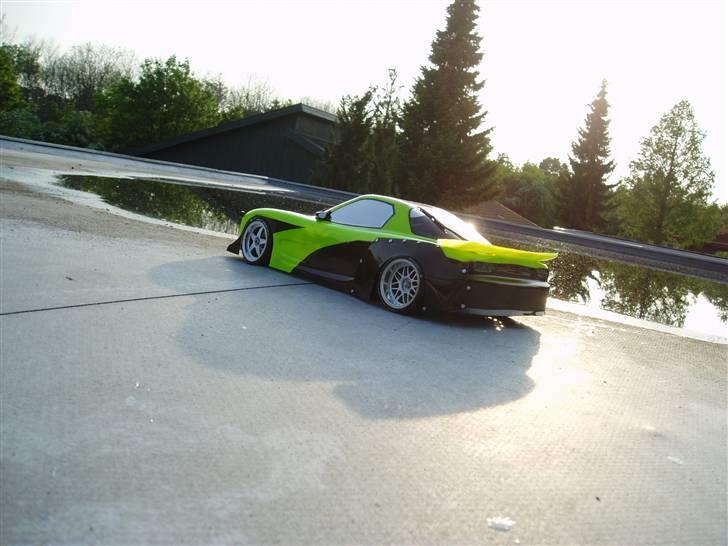 Bil Mazda RX7 FD3S - Solen den går ned - over gaden... ?! billede 10