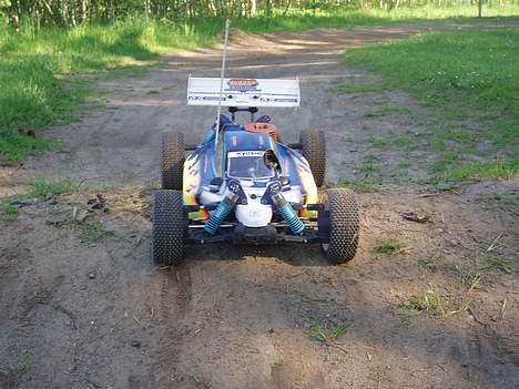 Buggy kyosho inferno MP.7,5  billede 4