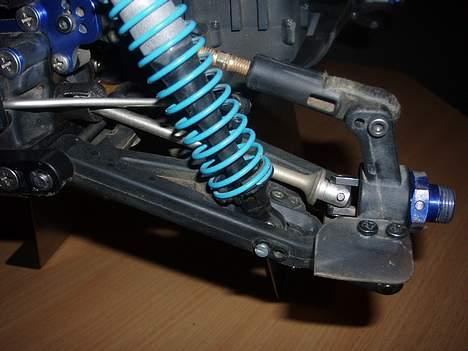 Buggy kyosho inferno MP.7,5  billede 9