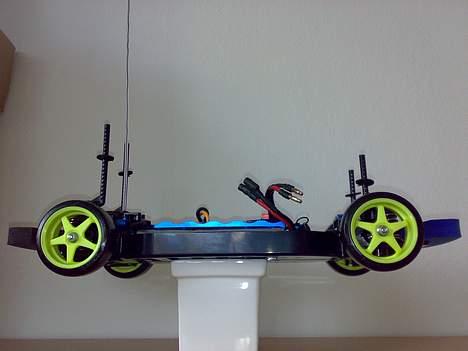 Bil TAMIYA TT-01 (SOLGT!!!) - TAMIYA TT-01 Monteret med HPI Stage D-Drift Kit og diverse Alu upgrades billede 4