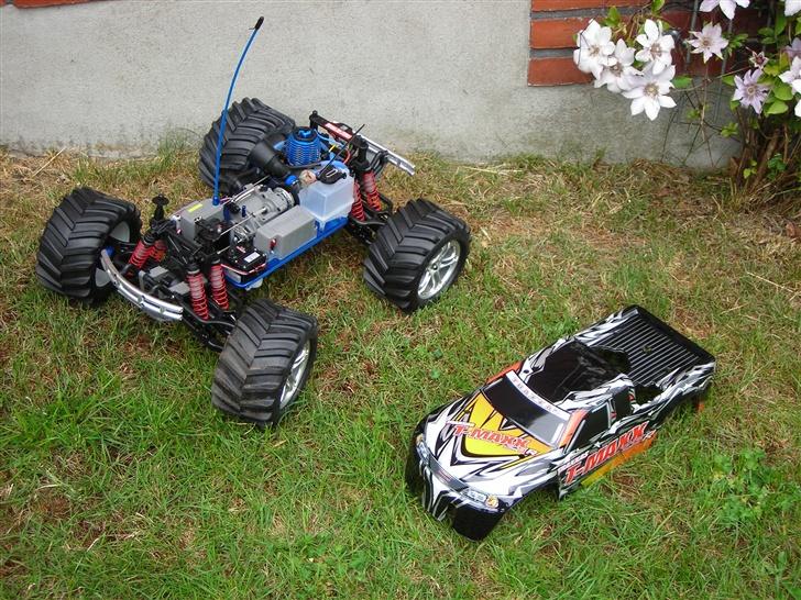 Off-Roader T-Maxx 2,5R billede 9