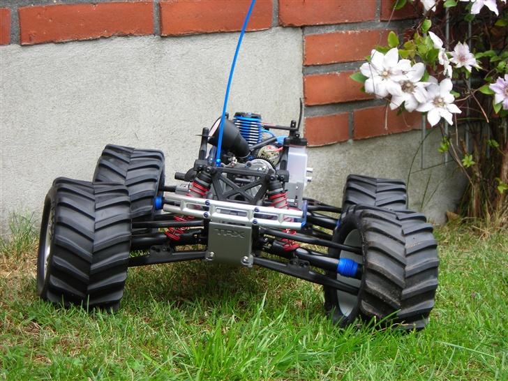 Off-Roader T-Maxx 2,5R billede 10