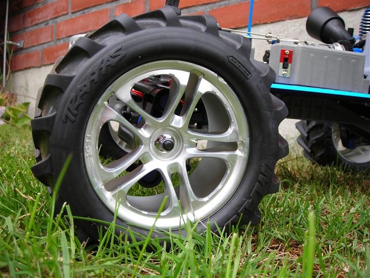 Off-Roader T-Maxx 2,5R billede 15