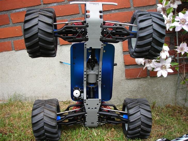 Off-Roader T-Maxx 2,5R billede 17