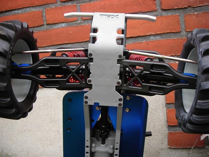 Off-Roader T-Maxx 2,5R billede 19