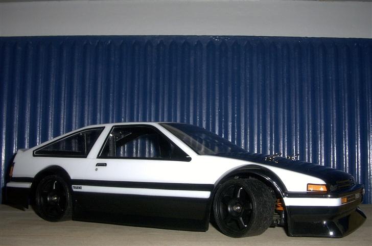 Bil AE86 Trueno "Hachi Ruko" billede 3