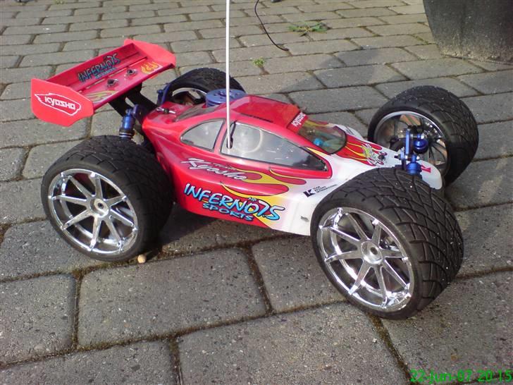 Buggy Kyosho Inferno MP7.5 SP2 billede 1