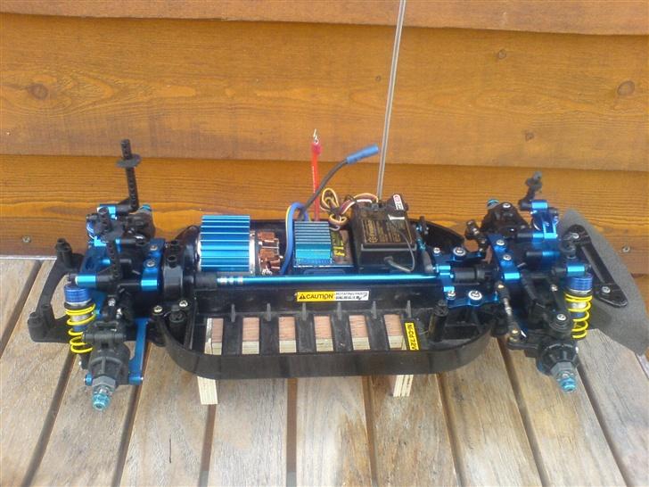 Bil Tamiya TT-01 solgt!!!!! billede 2