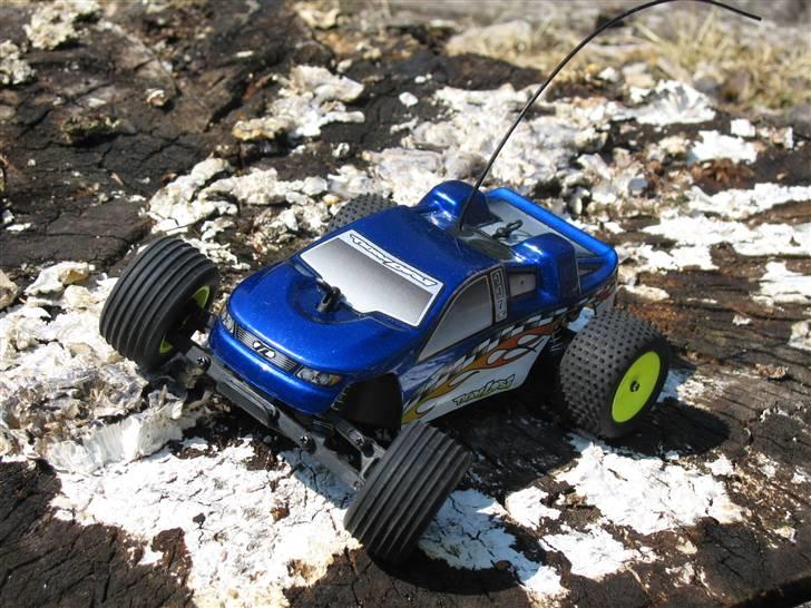 Bil Micro-T 1:36 !! - En lille lort der køre pisse hurtigt og rigtig godt... billede 1