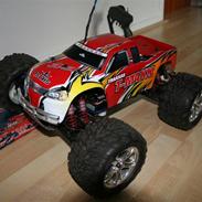 Off-Roader T-Maxx 3,3 *SOLGT*