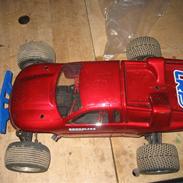 Bil Traxxas Rustler