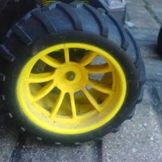 Off-Roader hi speed tyrannosaurus 